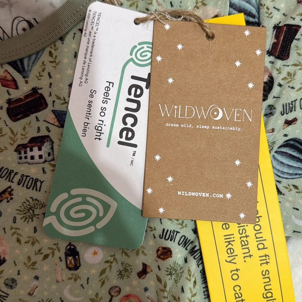 Wild woven‎ 2 piece shortie pajama set unisex NWT books story whimscical